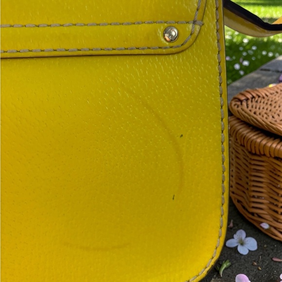 Kate Spade Wellesley Yellow Leather Flap Crossbody Polka Dot Lining - Picture 7 of 10